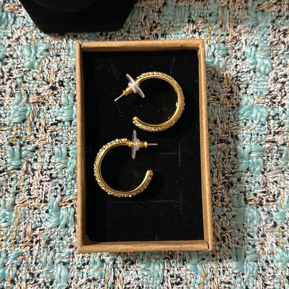 C Hoop Gold Tone Jeweled Elegant Earrings - Picture 3 of 6